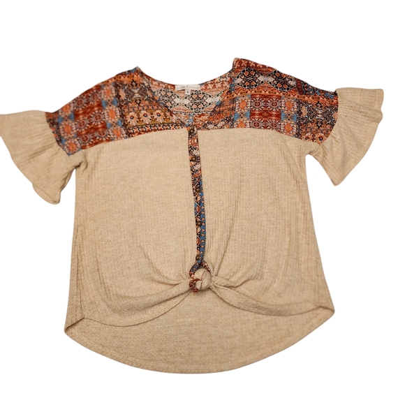 Moa Moa Ruffle Short Sleeve Knit Knotted Blouse - Picture 5 of 11